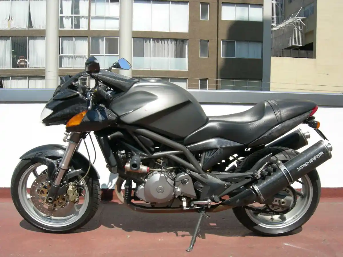 Cagiva Xtra Raptor 1000 2005