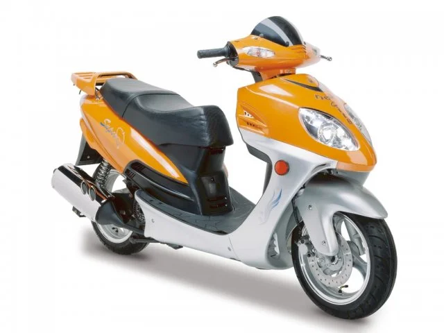 Clipic New City 125 2009 1