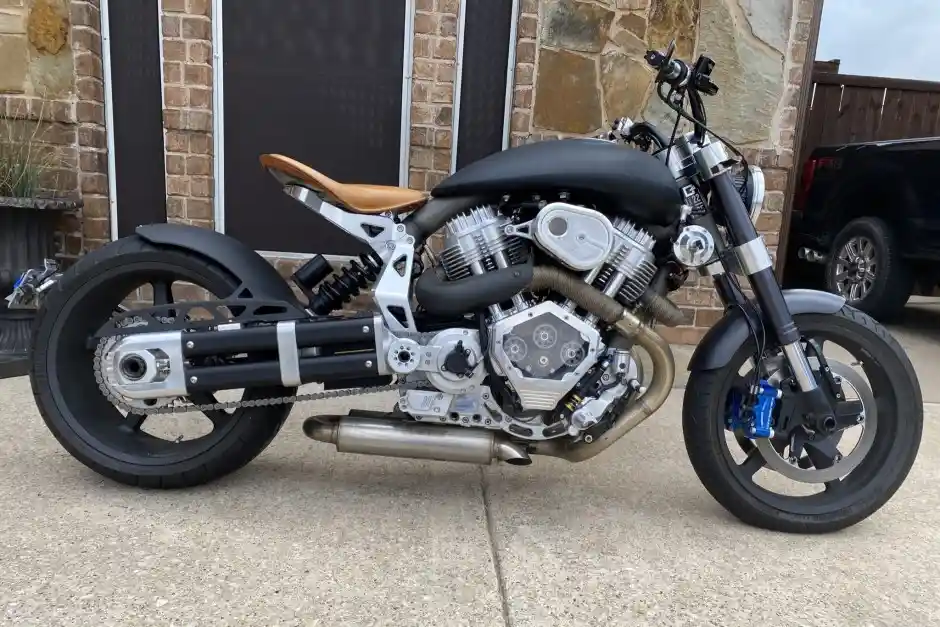 Confederate X132 Hellcat Speedster 2015