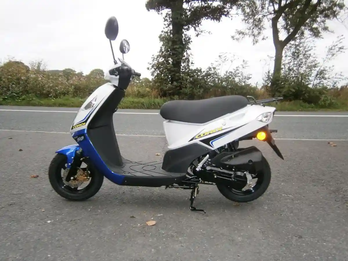 Daelim Cordi 50 2009 1