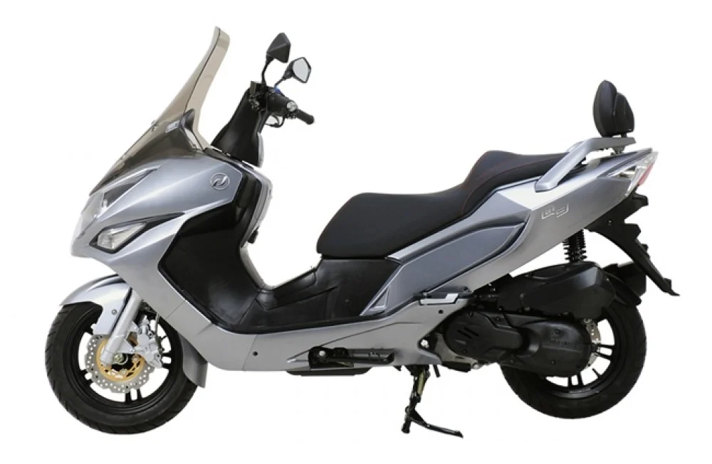 Daelim S3 Advance 2015