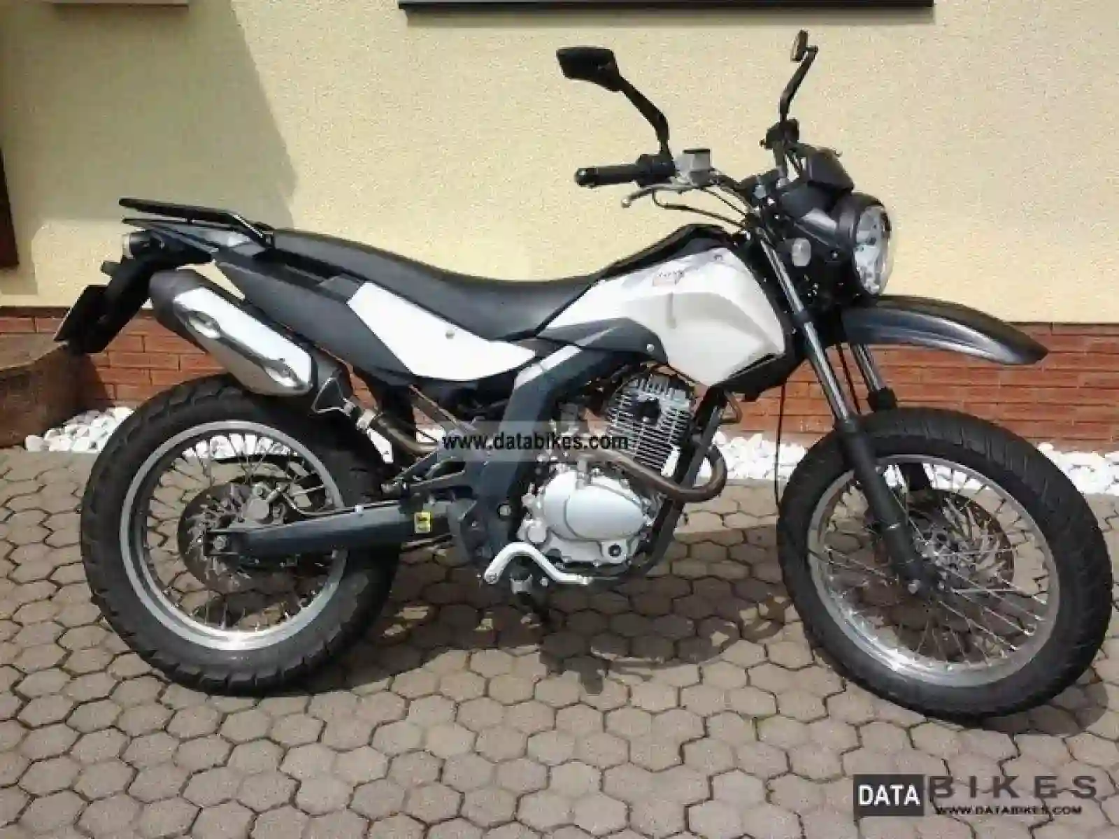 Derbi Cross City 125 2011