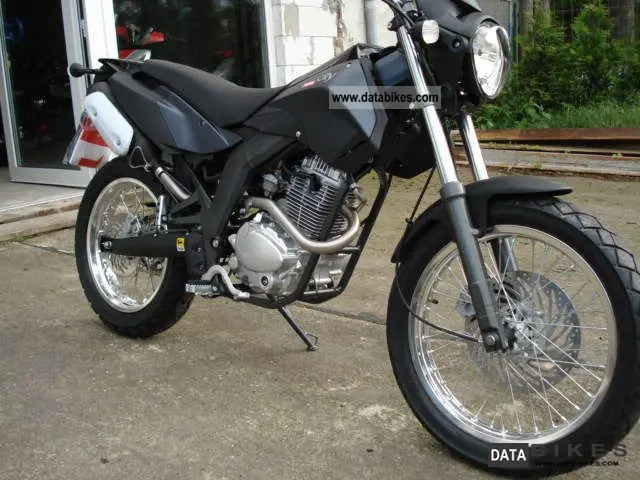 Derbi Cross City 125 2012