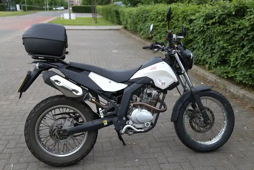 Home 3 Derbi Cross City 125 2017
