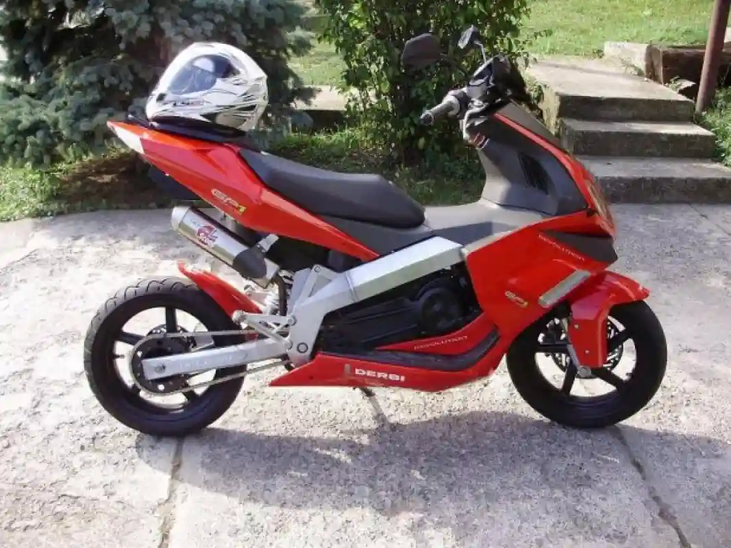 Derbi GP1 50 2006