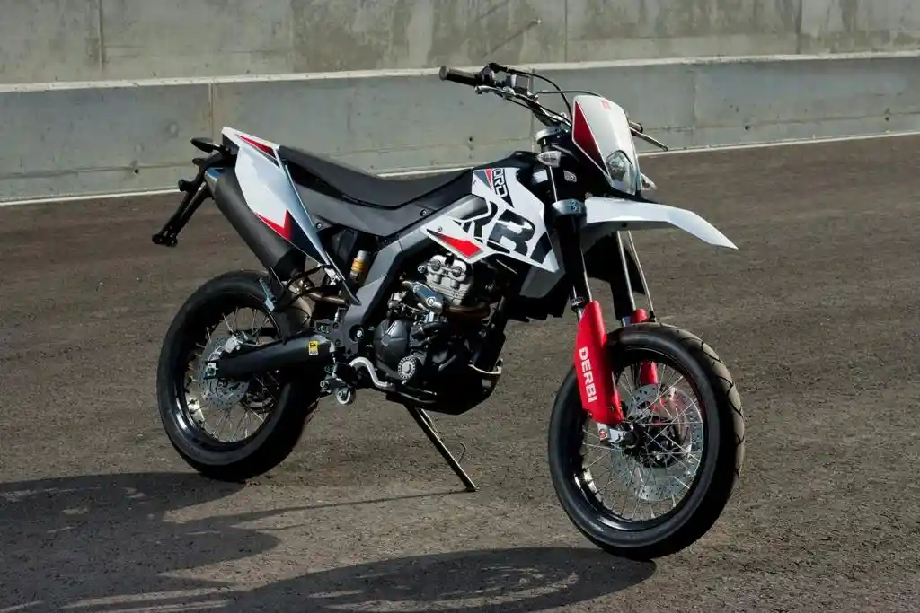 Derbi Senda DRD 125 SM 2011