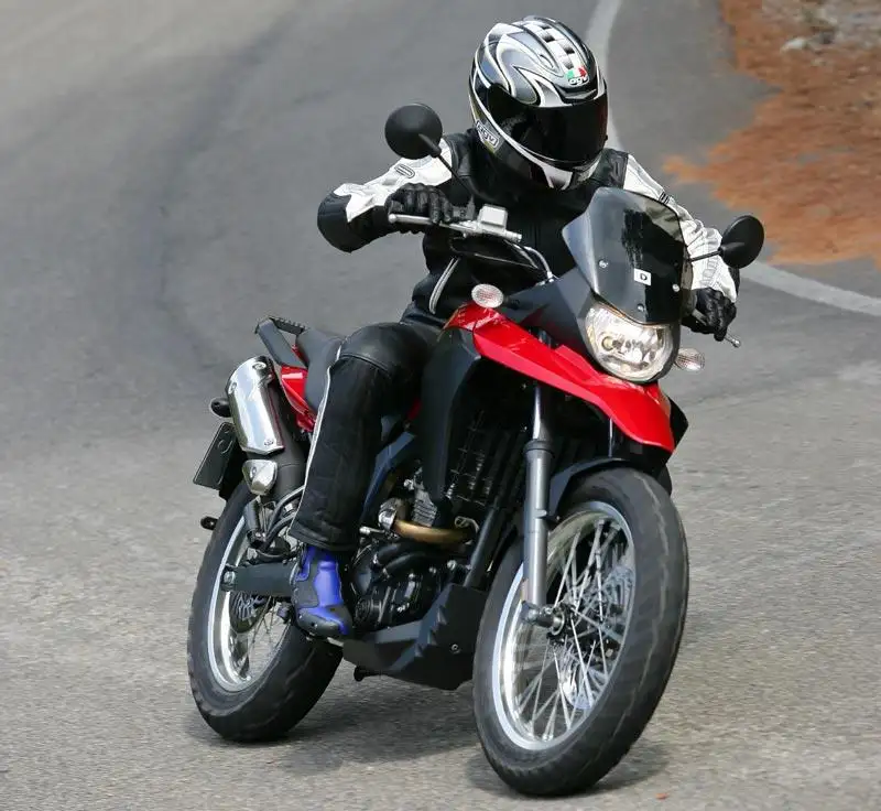 Derbi Terra 125 2009 1