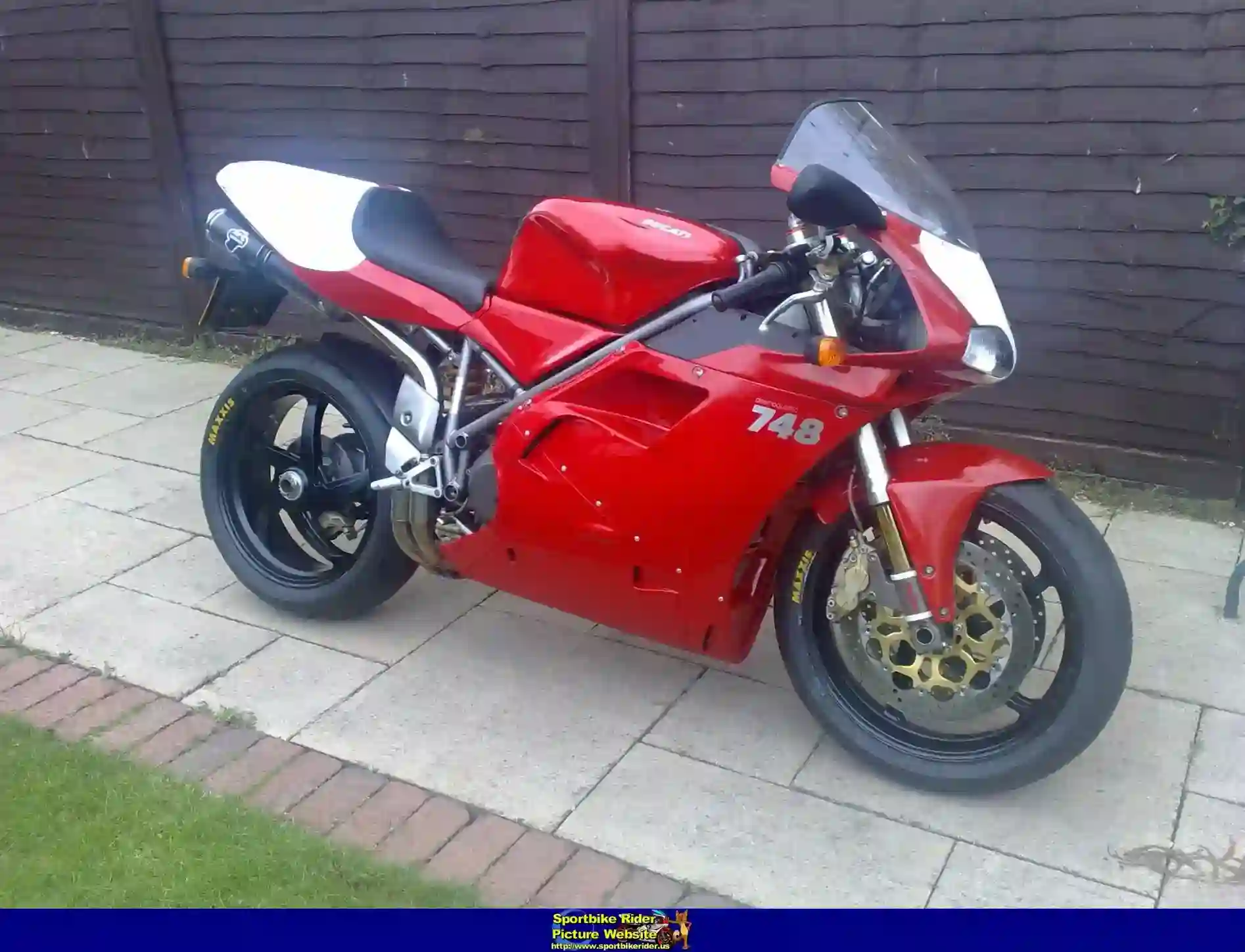 Ducati 748 748 S 2000