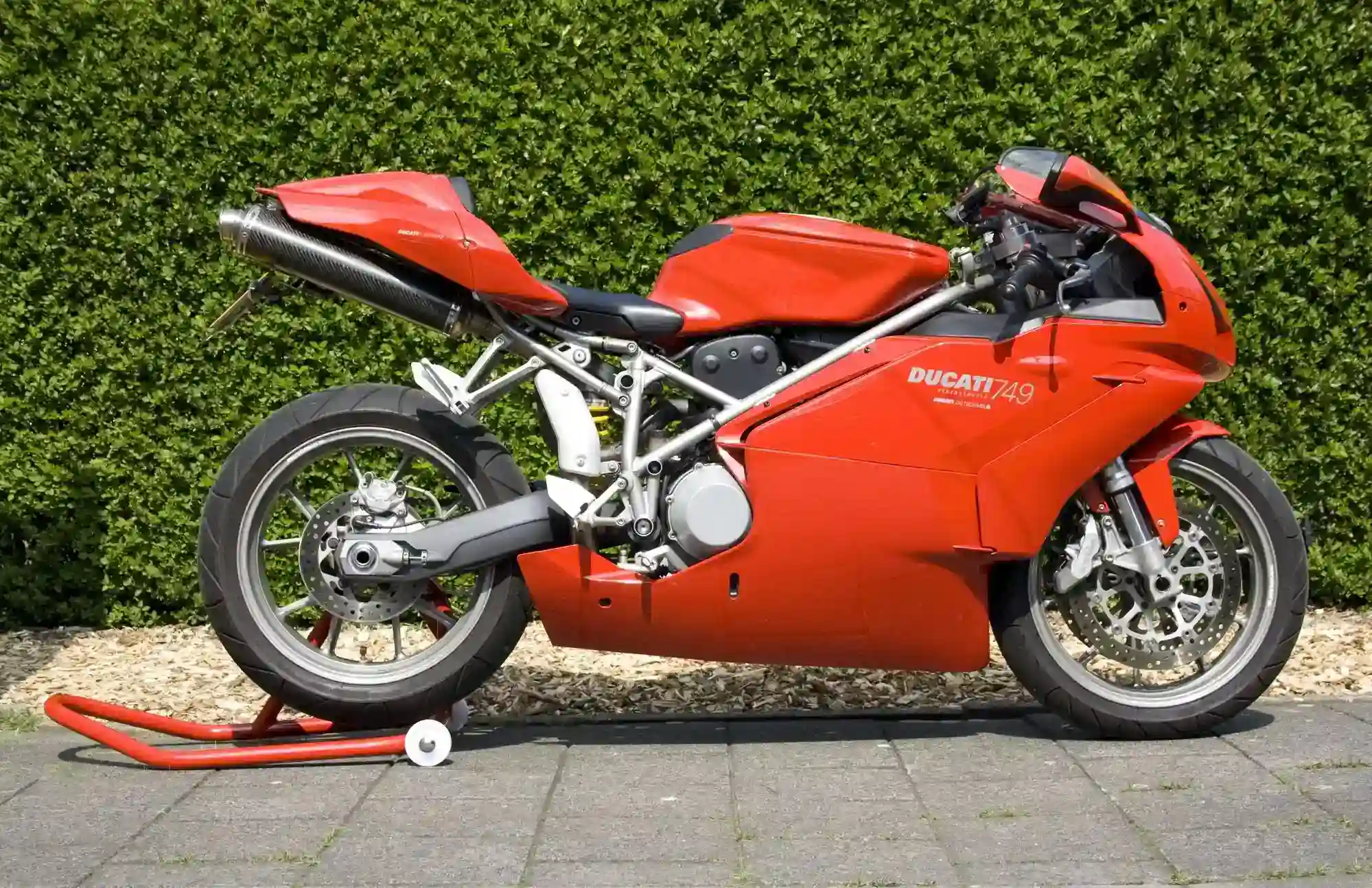 Ducati 749 2003