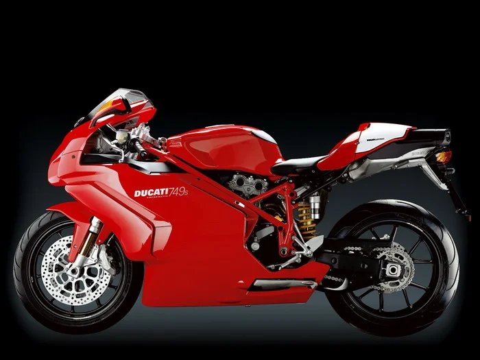 Ducati 749 S 2004