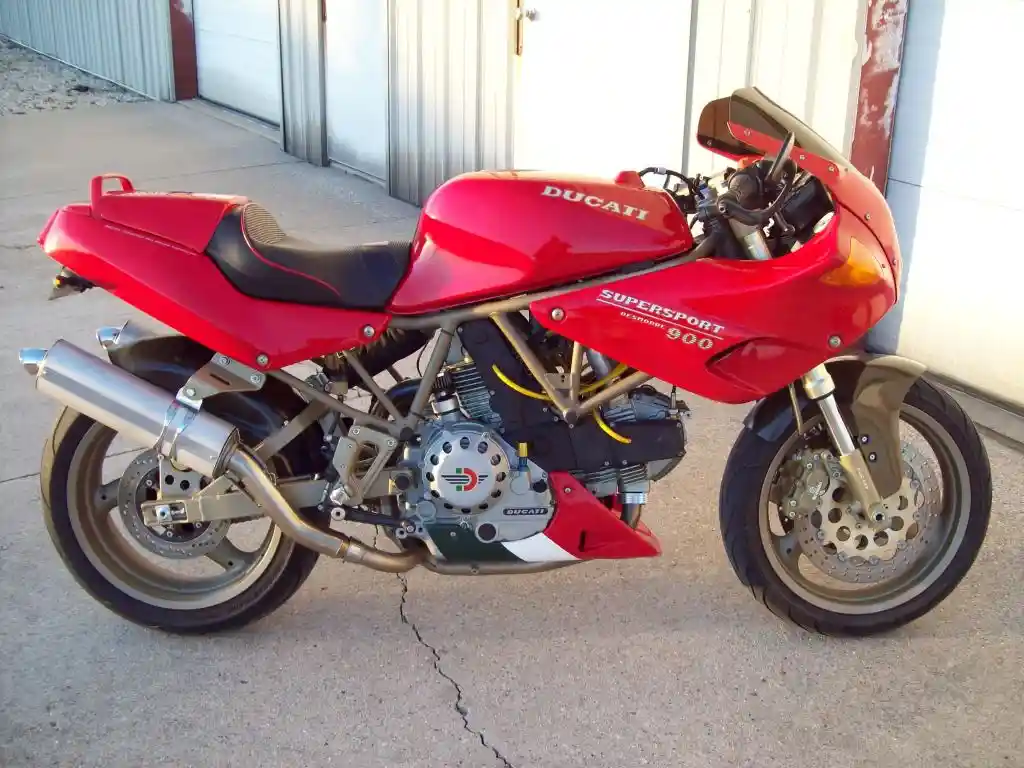 Ducati 900 SS Nuda 2001