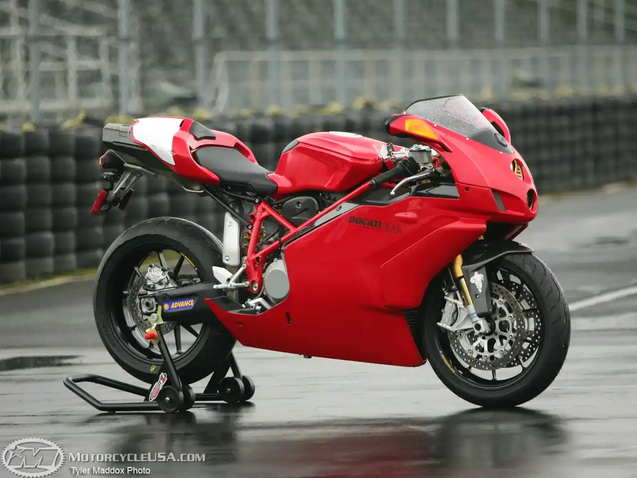 Ducati 999 S 2005