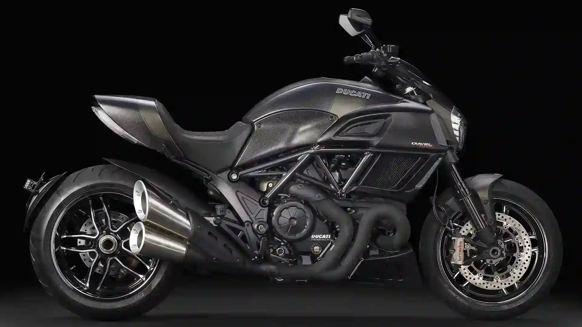 Ducati Diavel Carbon 2015