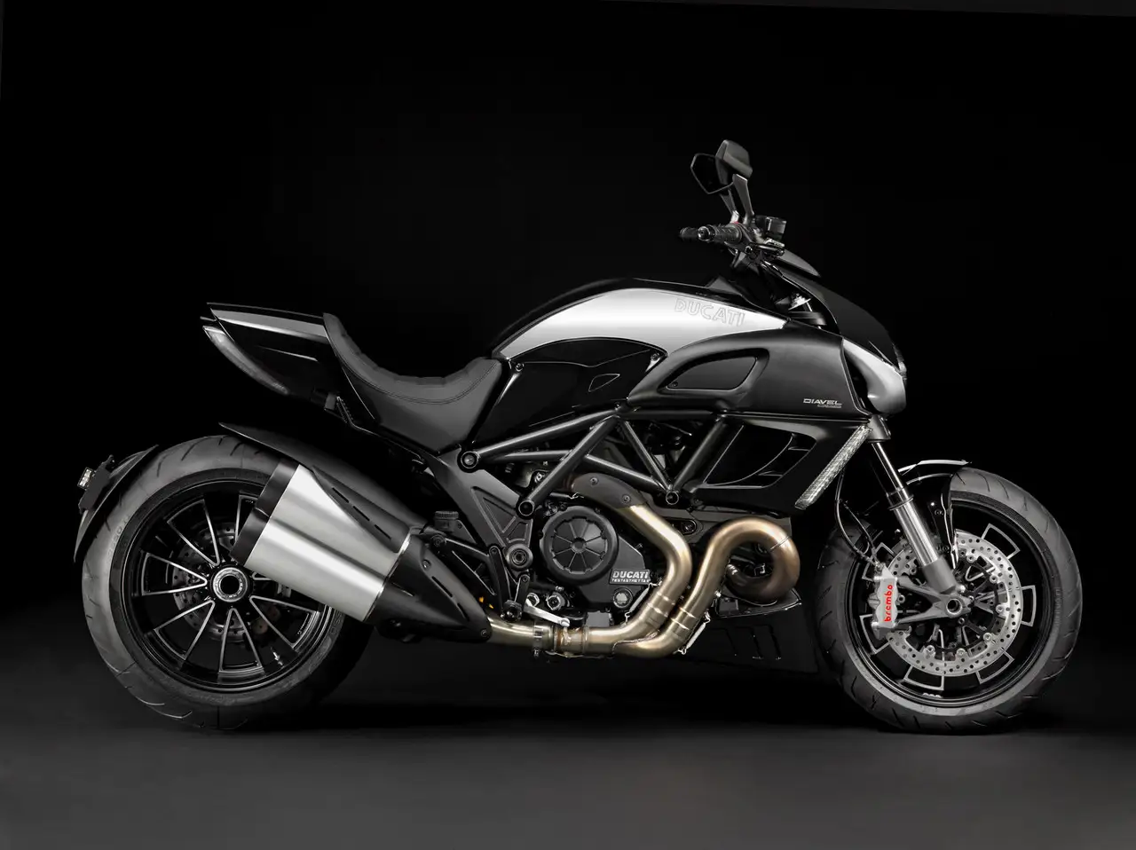 Ducati Diavel Cromo 2012