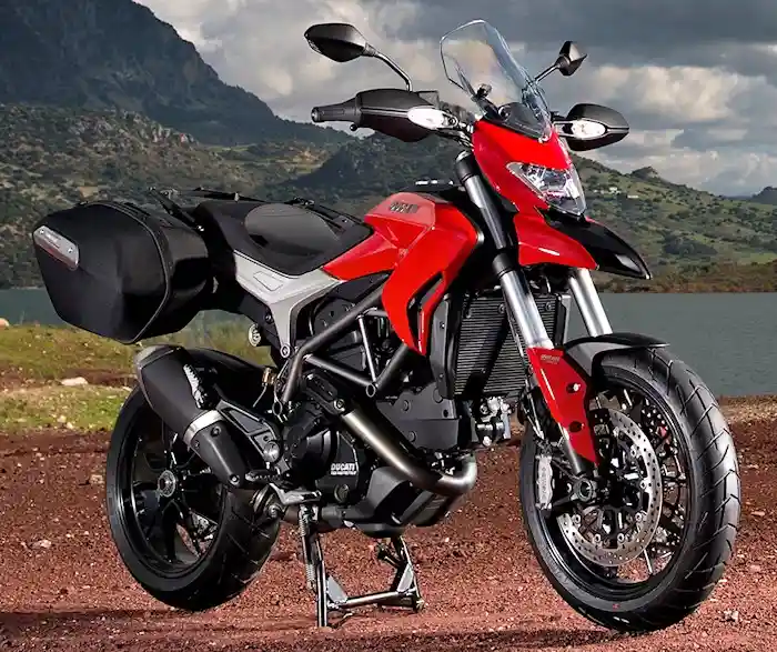 Ducati Hyperstrada 2013