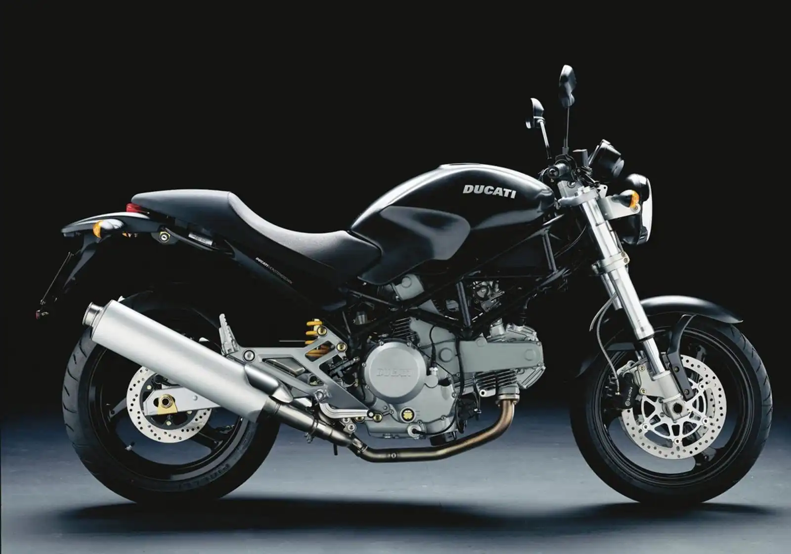 Ducati Monster 620 Dark 2006