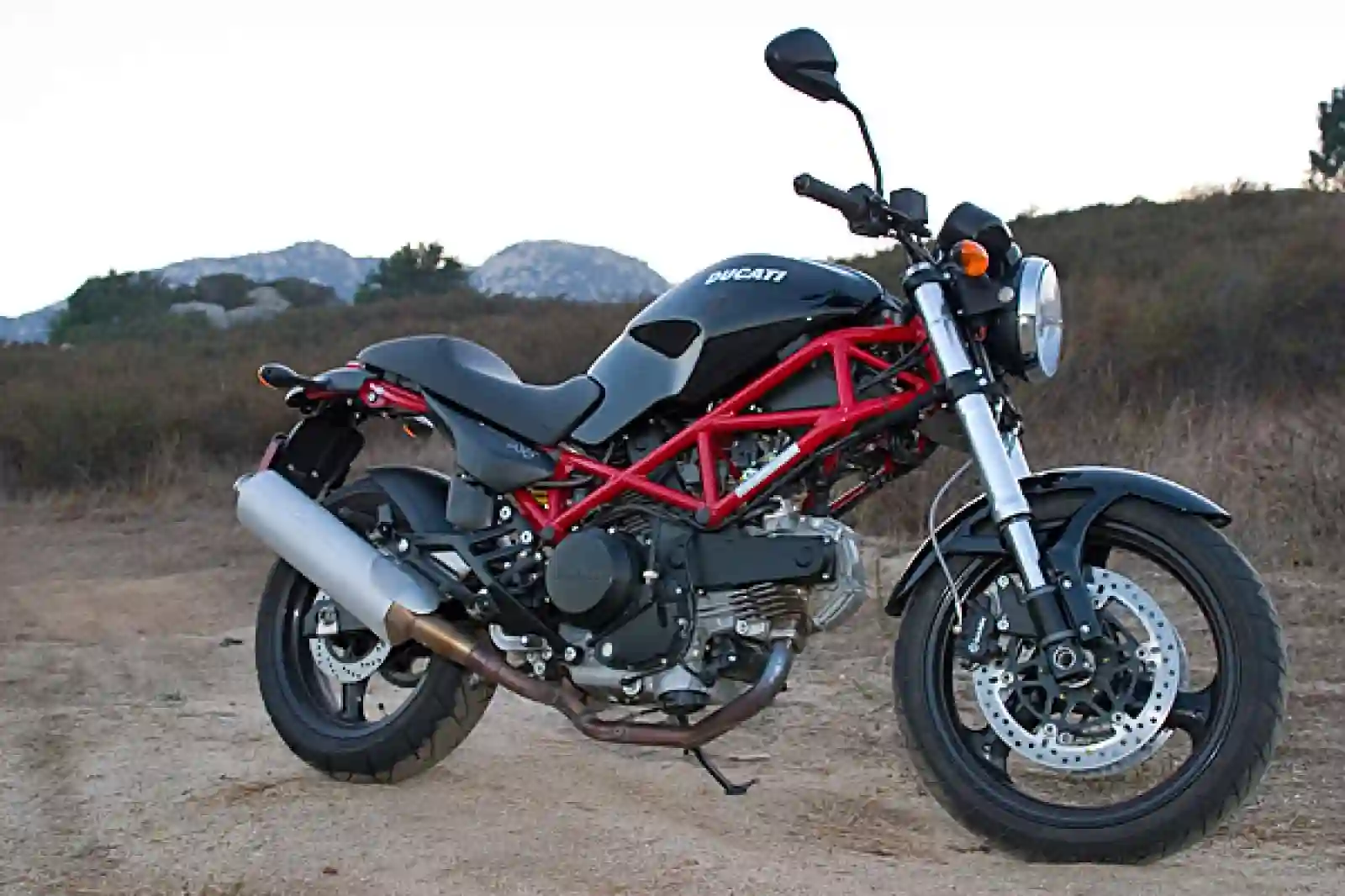 Ducati Monster 695 2007