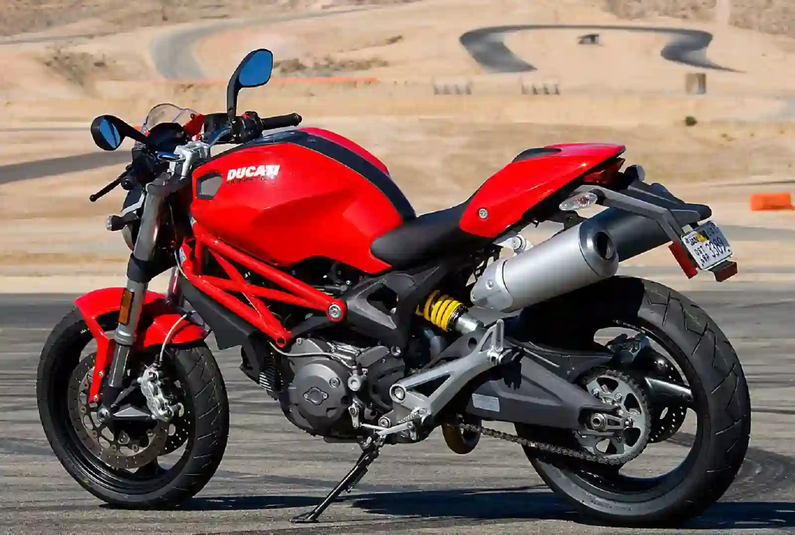 Ducati Monster 696 2012