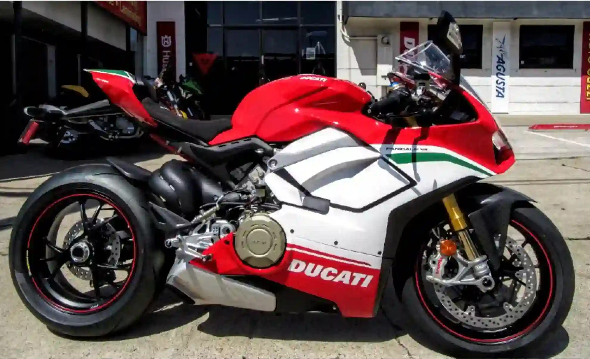Ducati Panigale V4 Speciale 2019