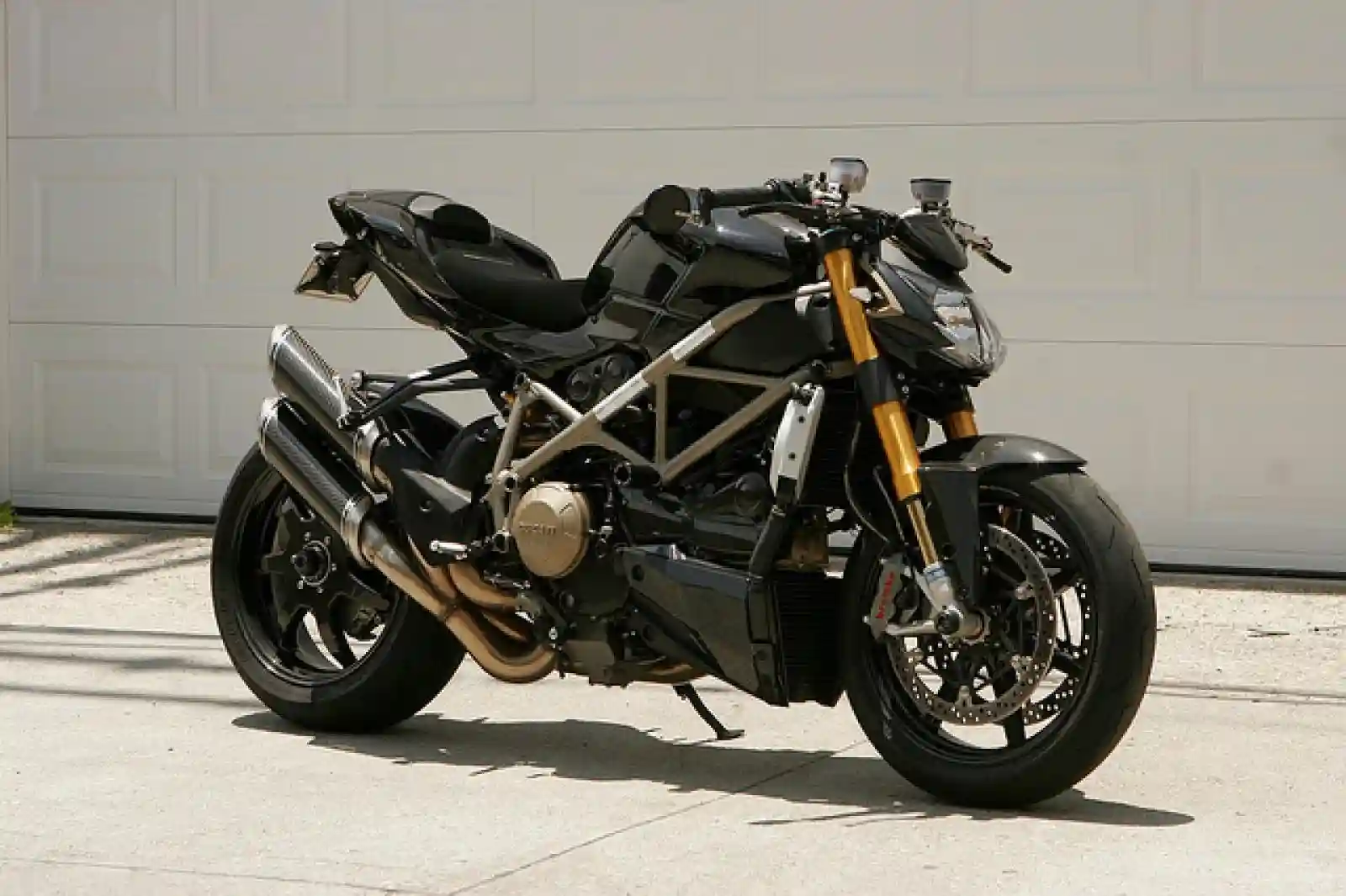 Ducati Streetfighter 2010