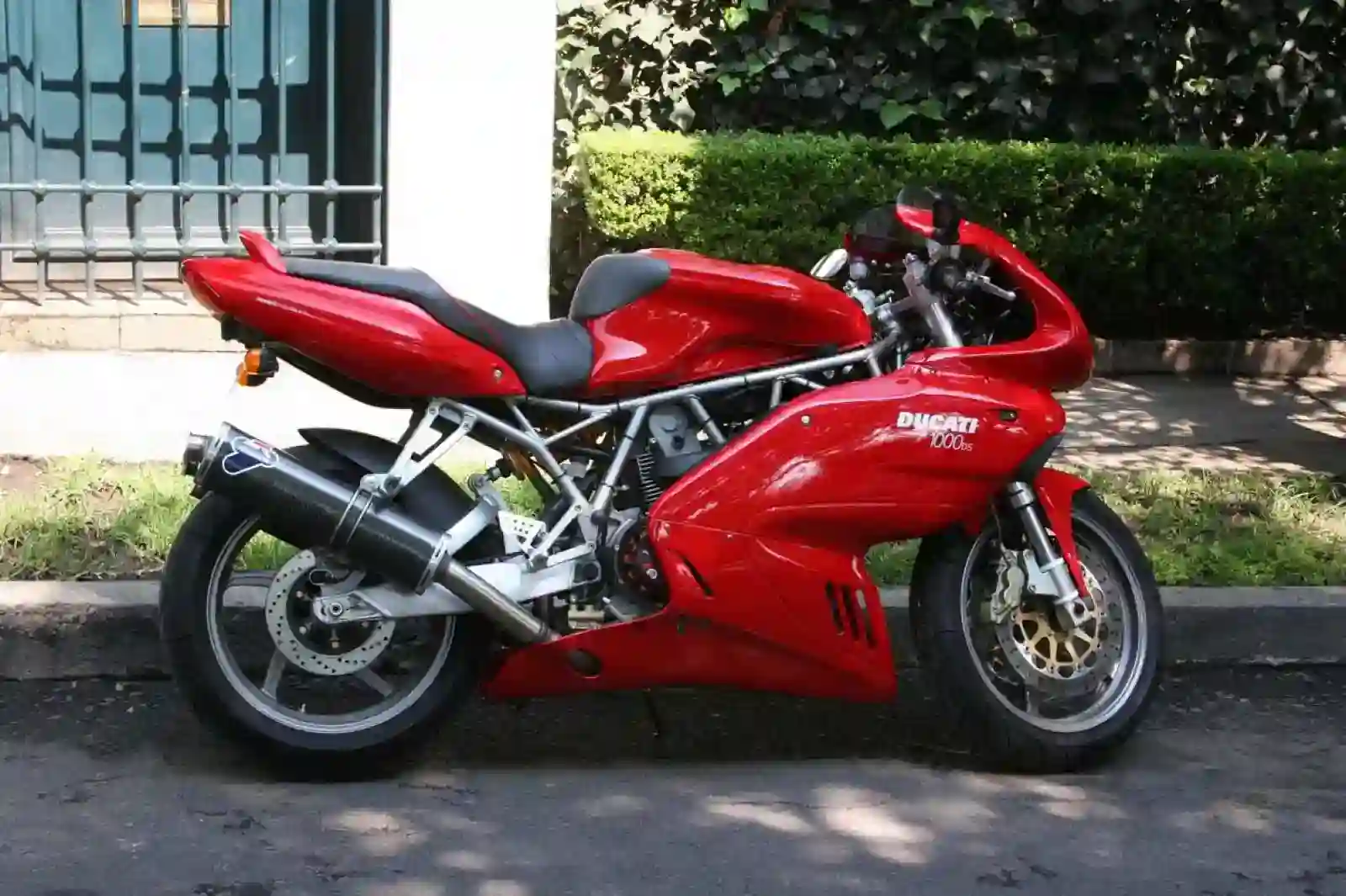 Ducati Supersport 1000 DS 2005
