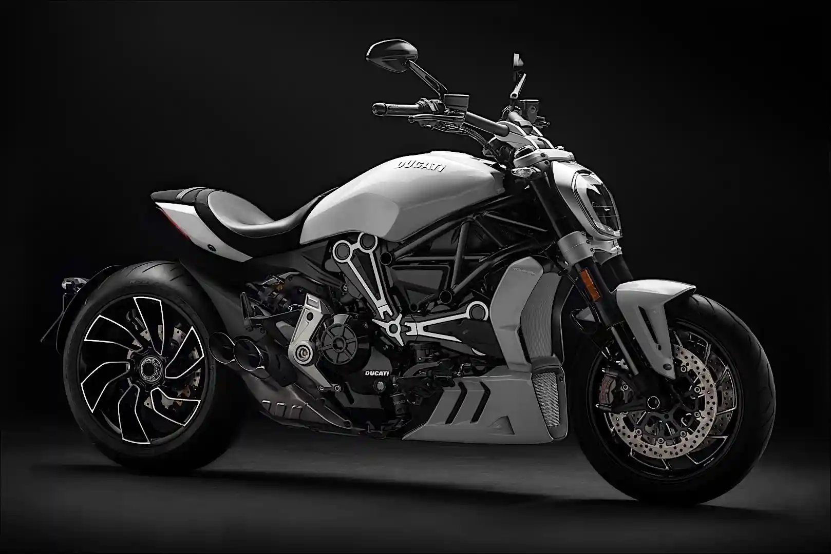 Home 2 Ducati Xdiavel 2018