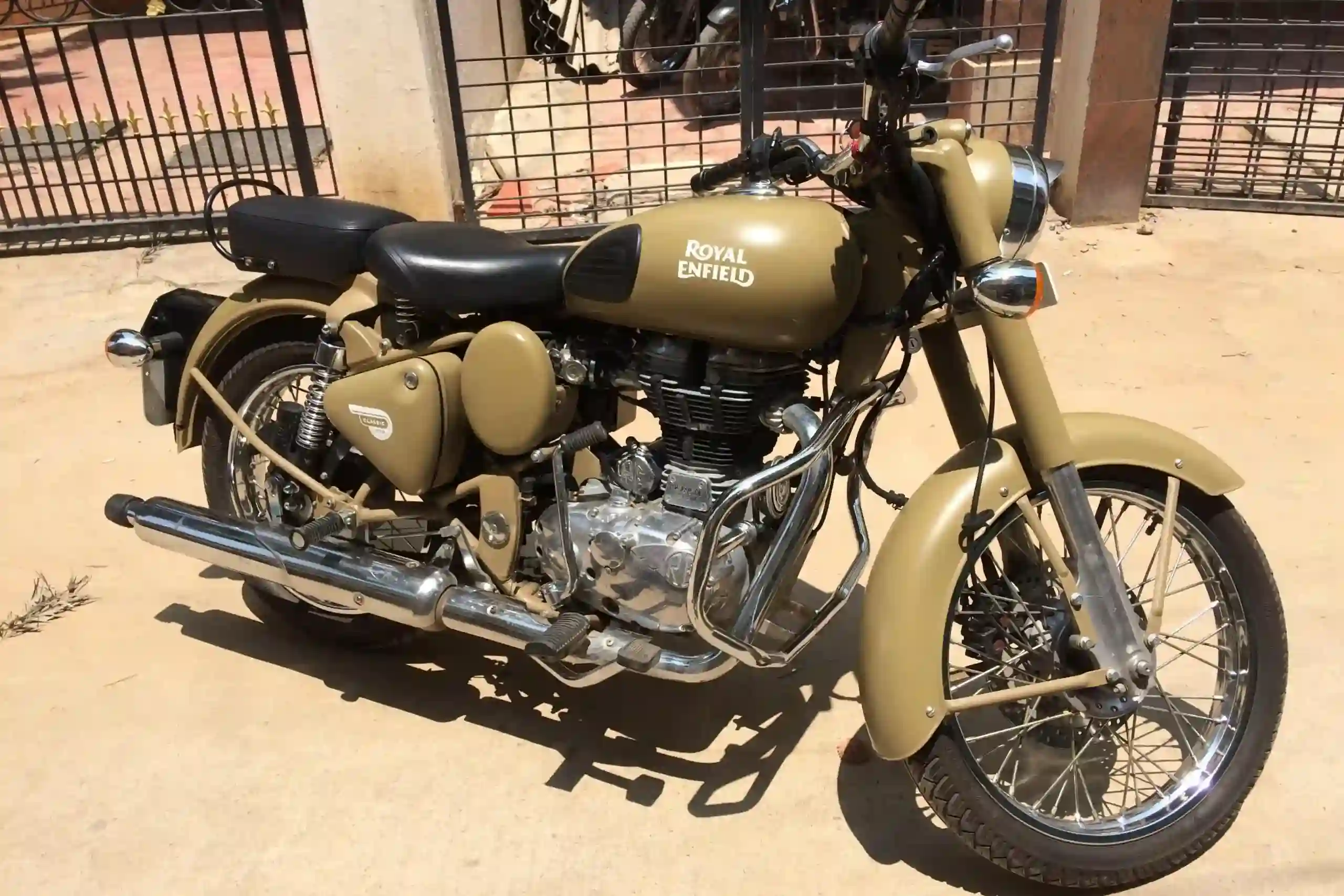 Enfield Classic Desert Storm 2015