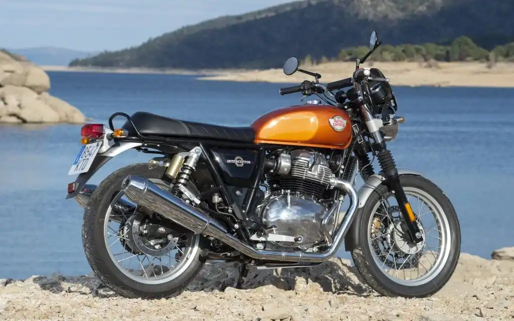 Enfield Interceptor 650 2019