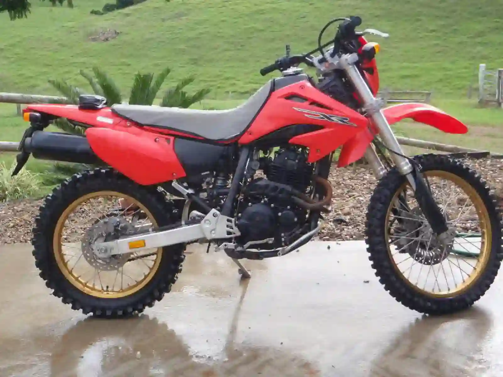 Factory Bike Desert YR200 2008