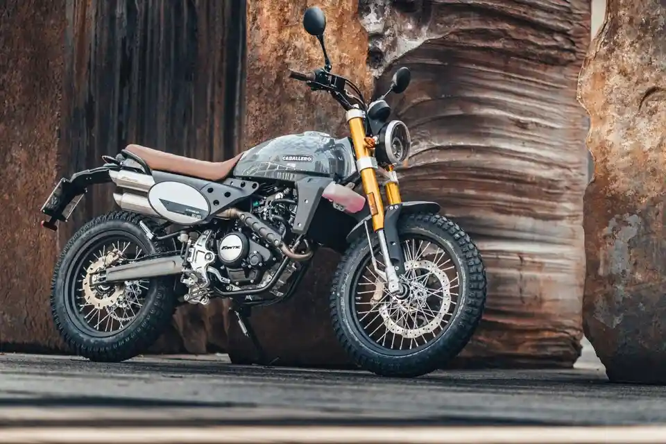Fantic Caballero Deluxe 125 2021
