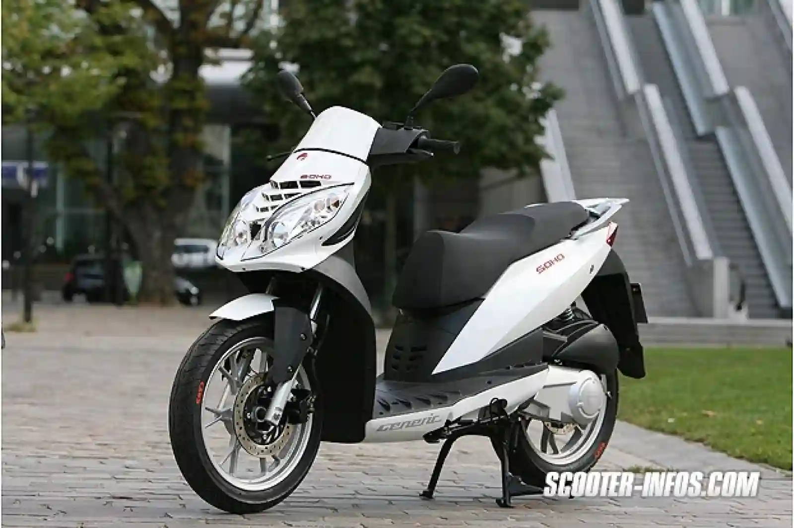 Generic SOHO 125 2008