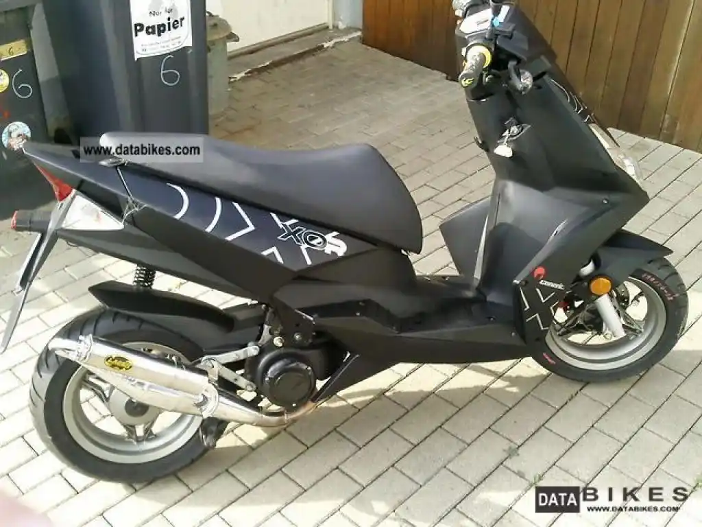 Generic XOR 125 2007