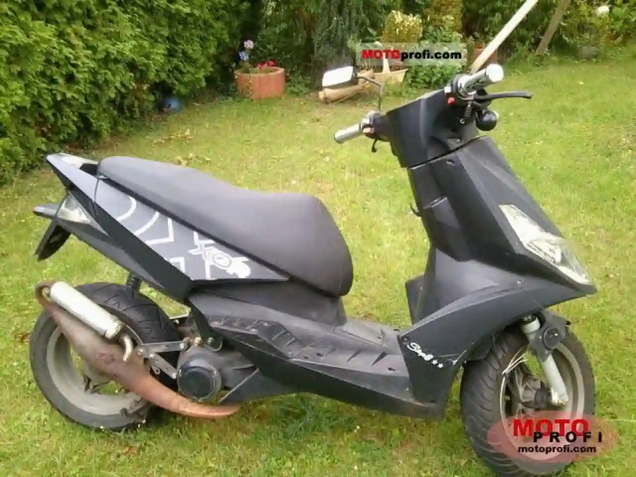 Generic XOR 125 2009 1