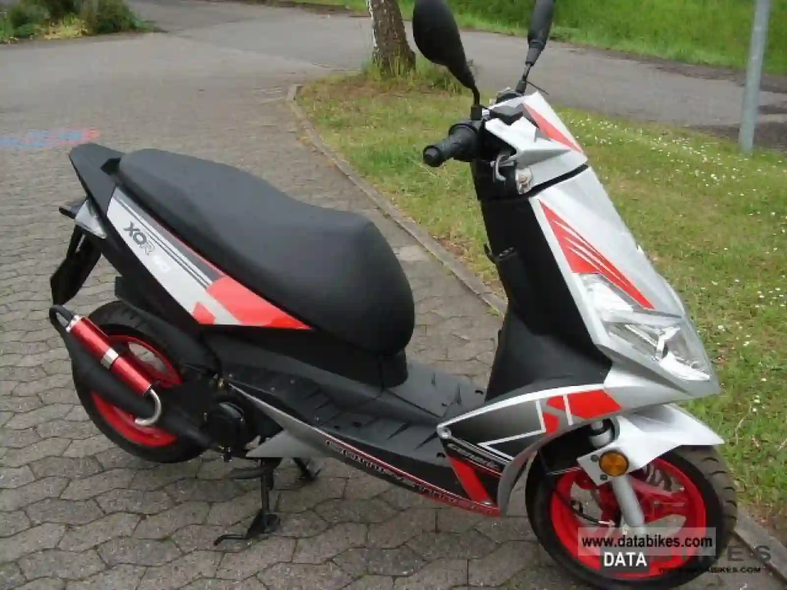 Generic XOR 50 2010