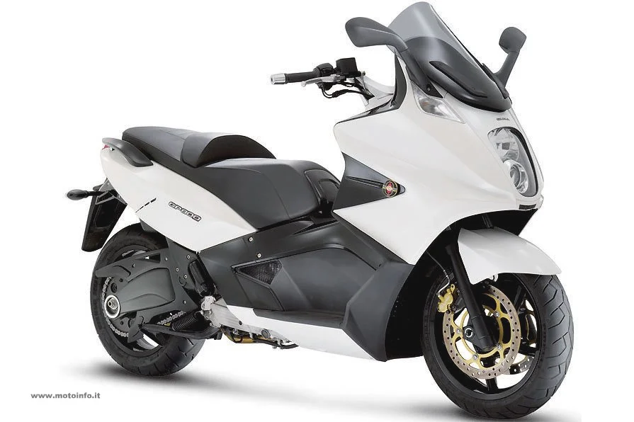 Gilera GP 800 Centenario 2009 1