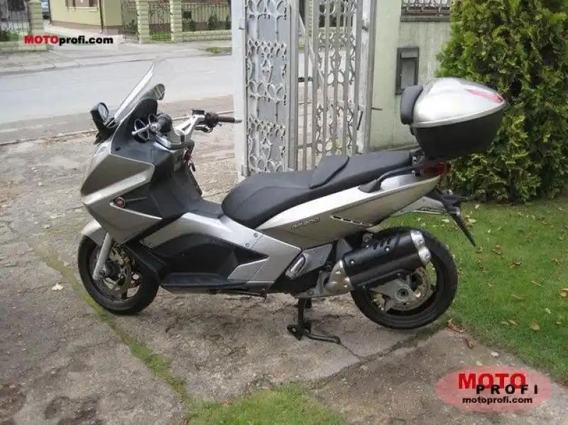 Gilera GP 800 Centenario 2009