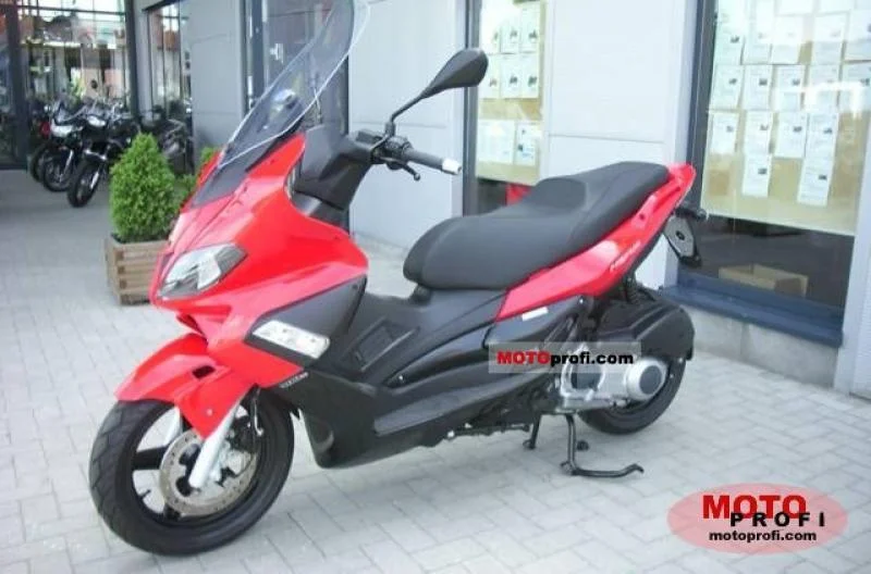 Gilera Nexus 300 2009 1