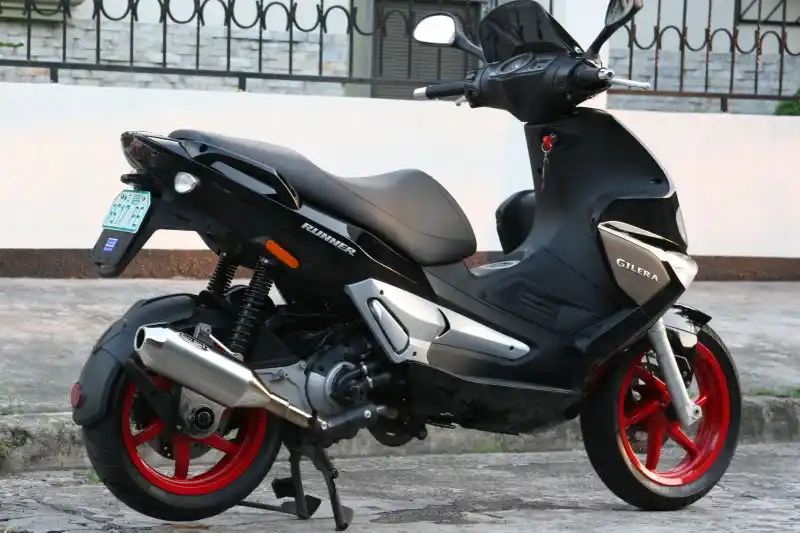 Gilera Runner ST 200 2009 1