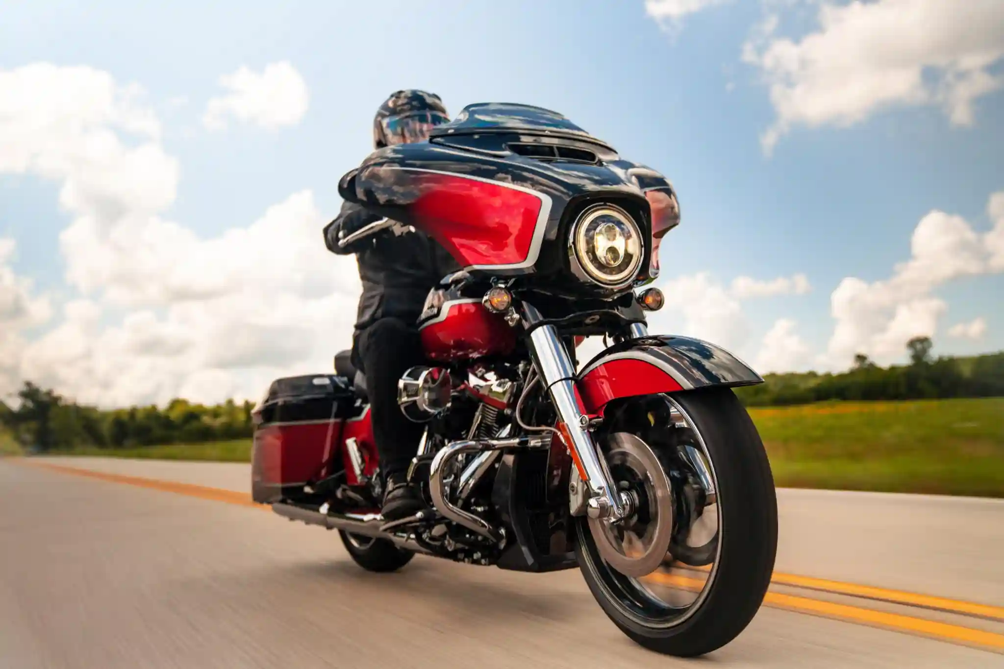 Harley Davidson CVO Street Glide 2021