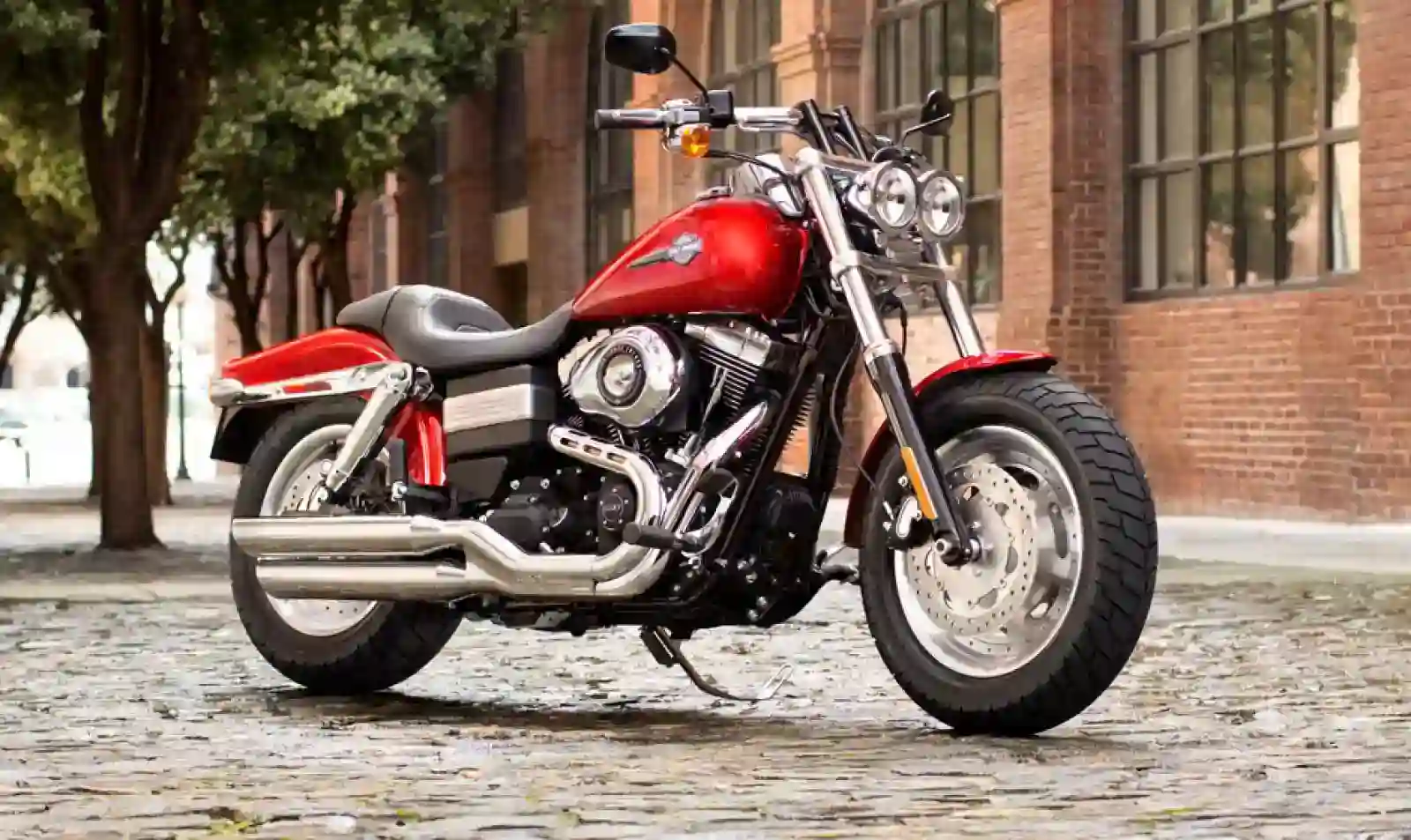 Harley Davidson Dyna Fat Bob Dark Custom 2013