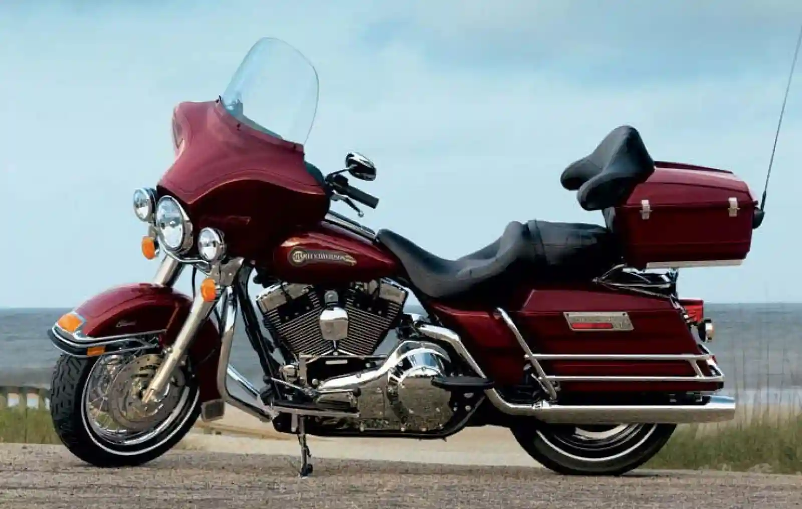 Harley Davidson FLHTCI Electra Glide Classic 2006