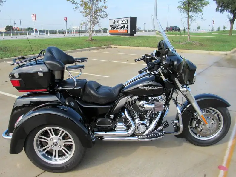 Harley Davidson FLHXX Street Glide Trike 2010