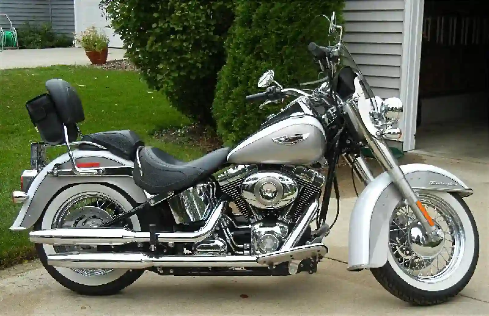 Harley Davidson FLSTN Softail Deluxe 2008