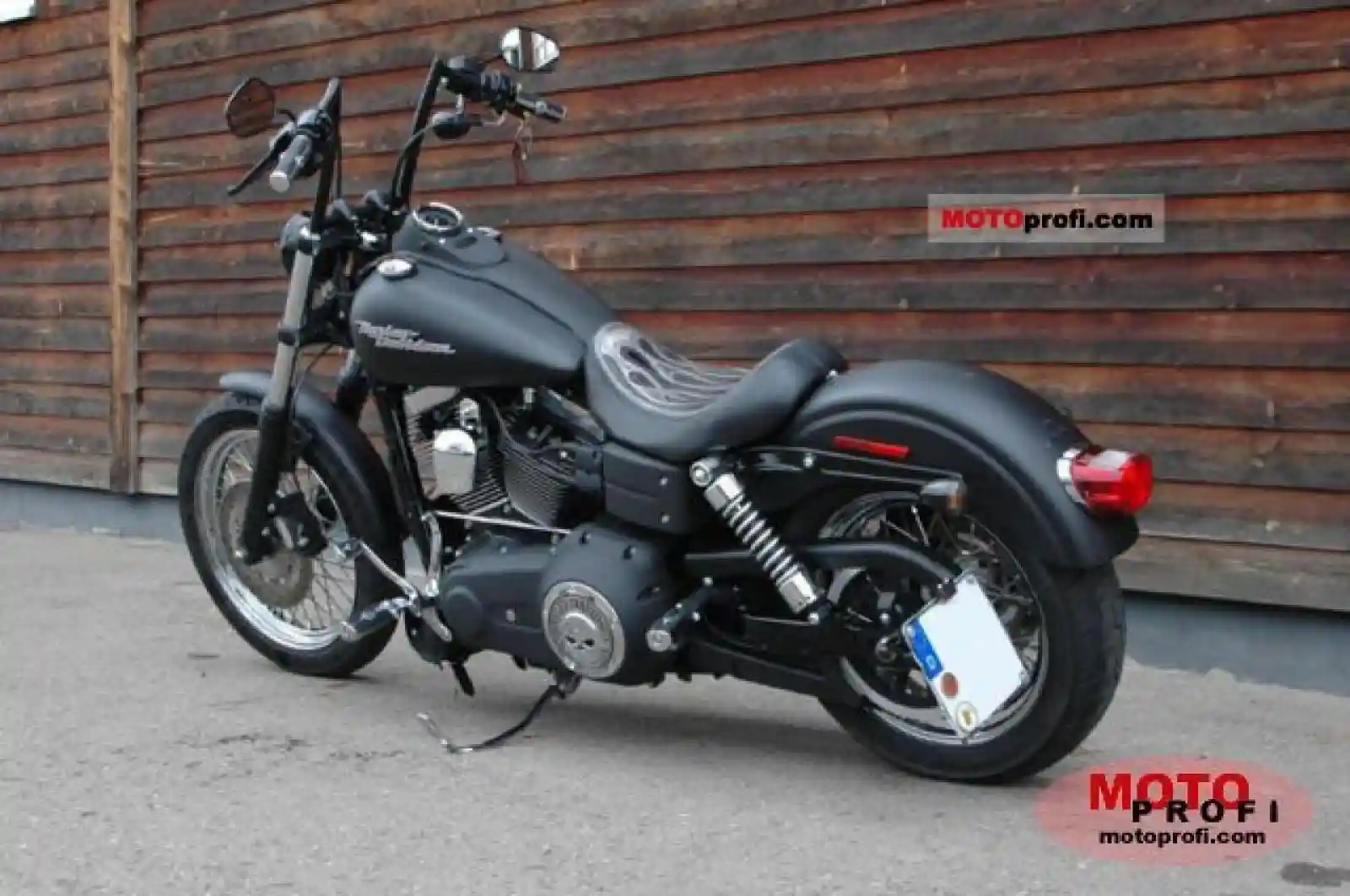 Harley Davidson FXDB Dyna Street Bob 2008