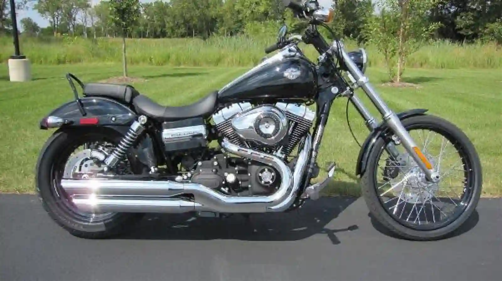 Harley Davidson FXDWG Dyna Wide Glide 2011