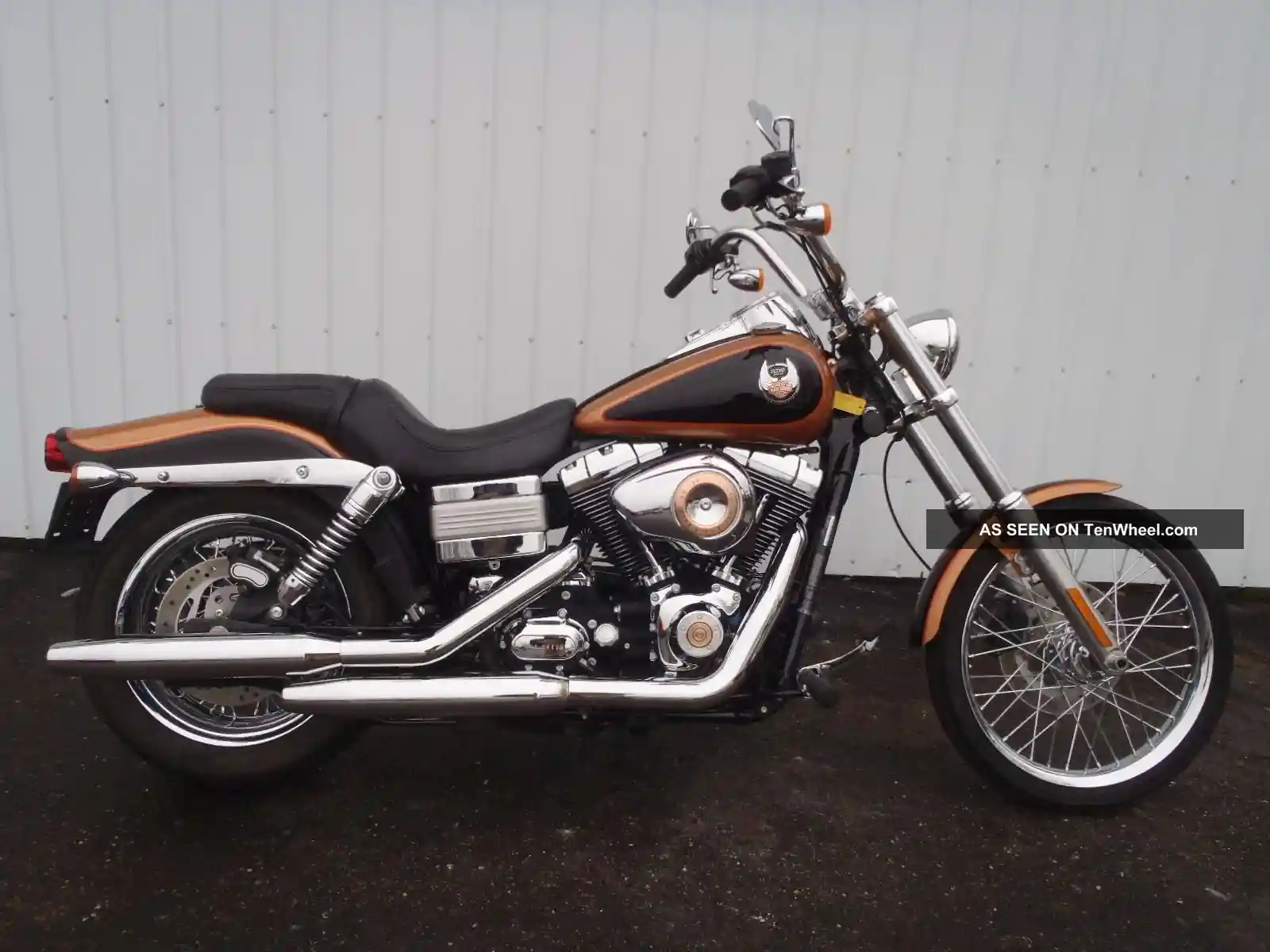 Harley Davidson FXDWGI Dyna Wide Glide 2006