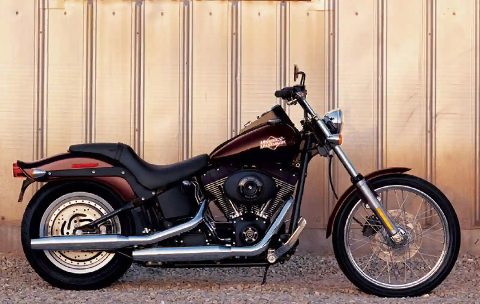 Harley Davidson FXSTBI Softail Night Train 2004