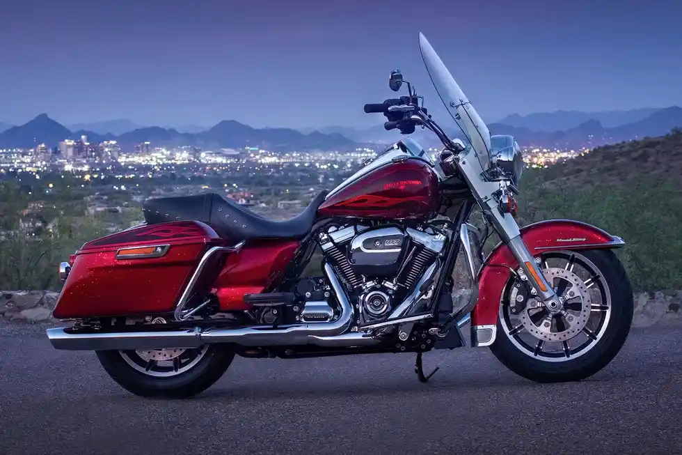 Home 2 Harley Davidson Road King 2017
