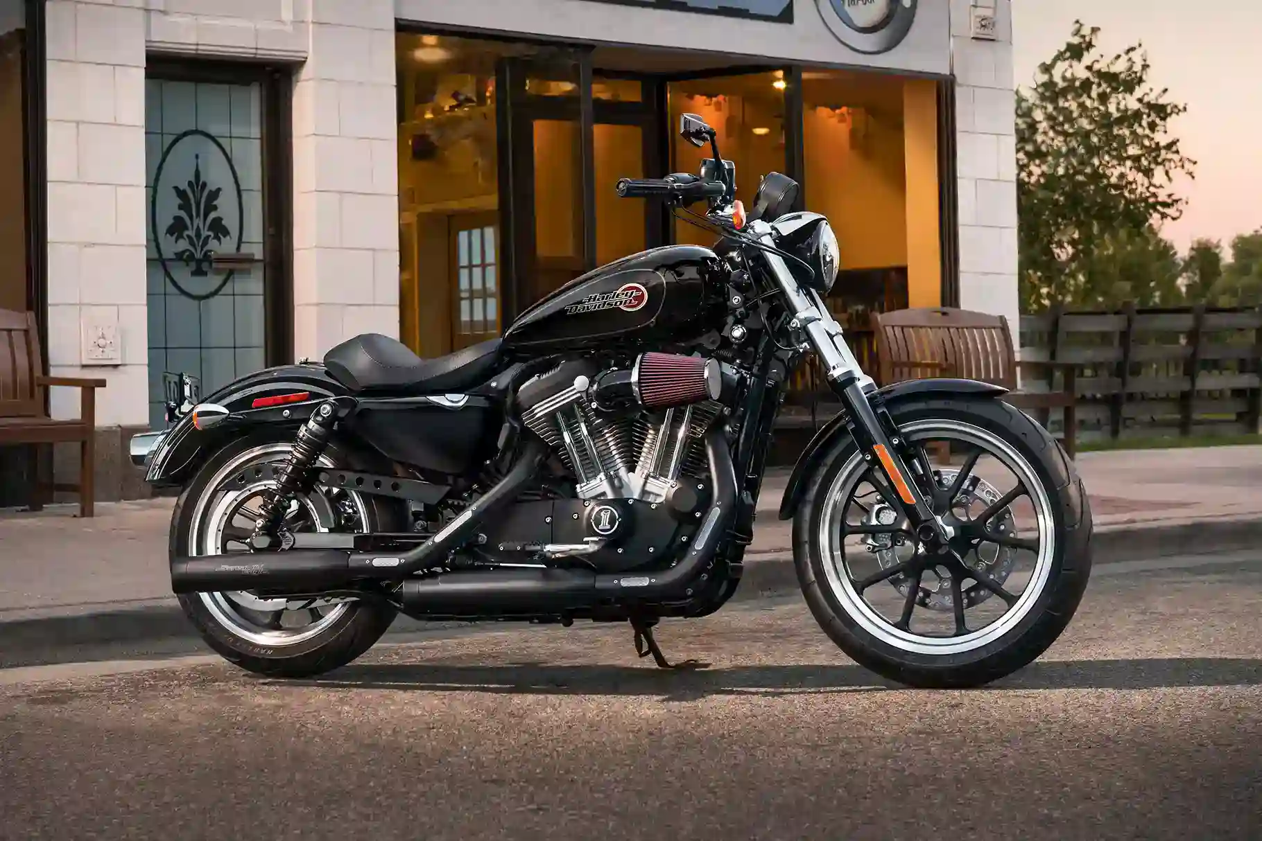 Harley Davidson Superlow 2020