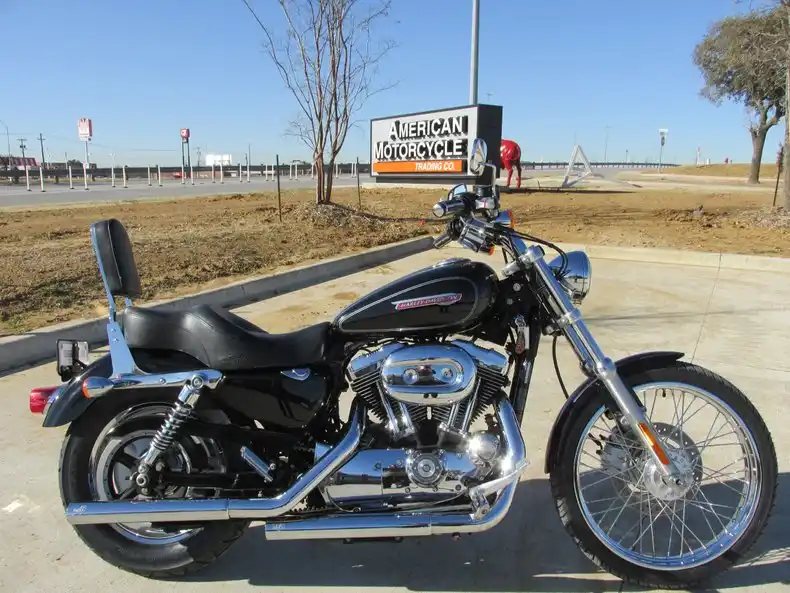 Harley Davidson XL 1200C Sportster 1200 Custom 2009 1